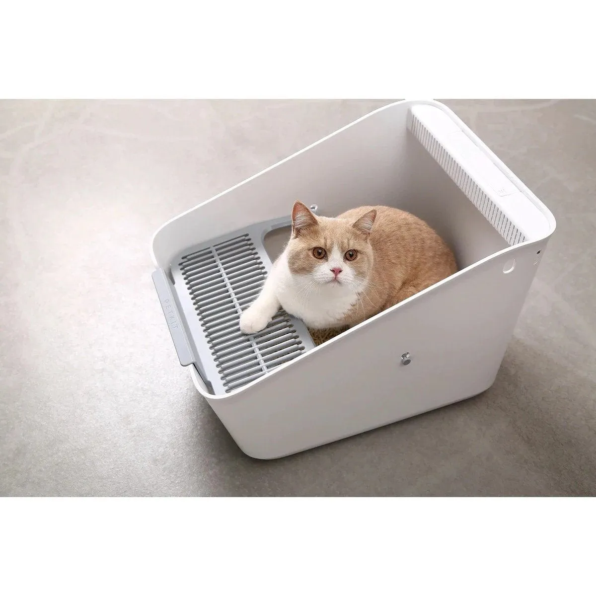 Pura Detective Deodorizing Cat Litter Box